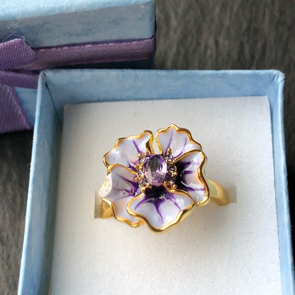 Ring